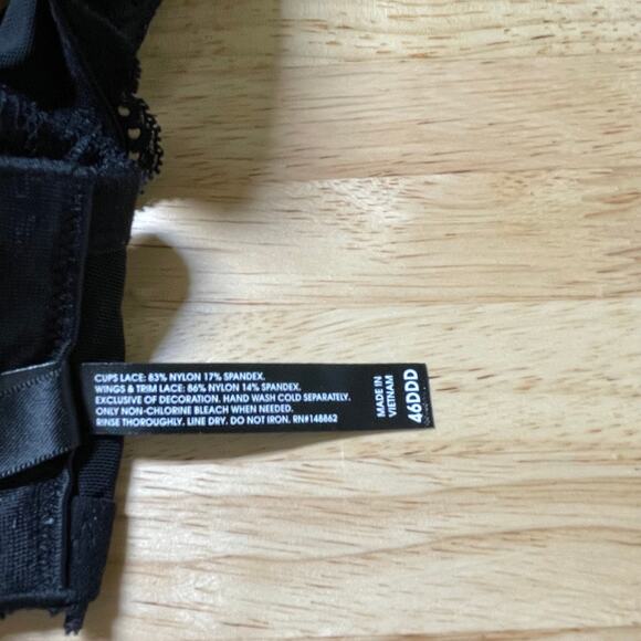 Torrid NWT Plunge Push-Up Lace Straight Back Bra Black Size 46DDD Convertible - Picture 10 of 11